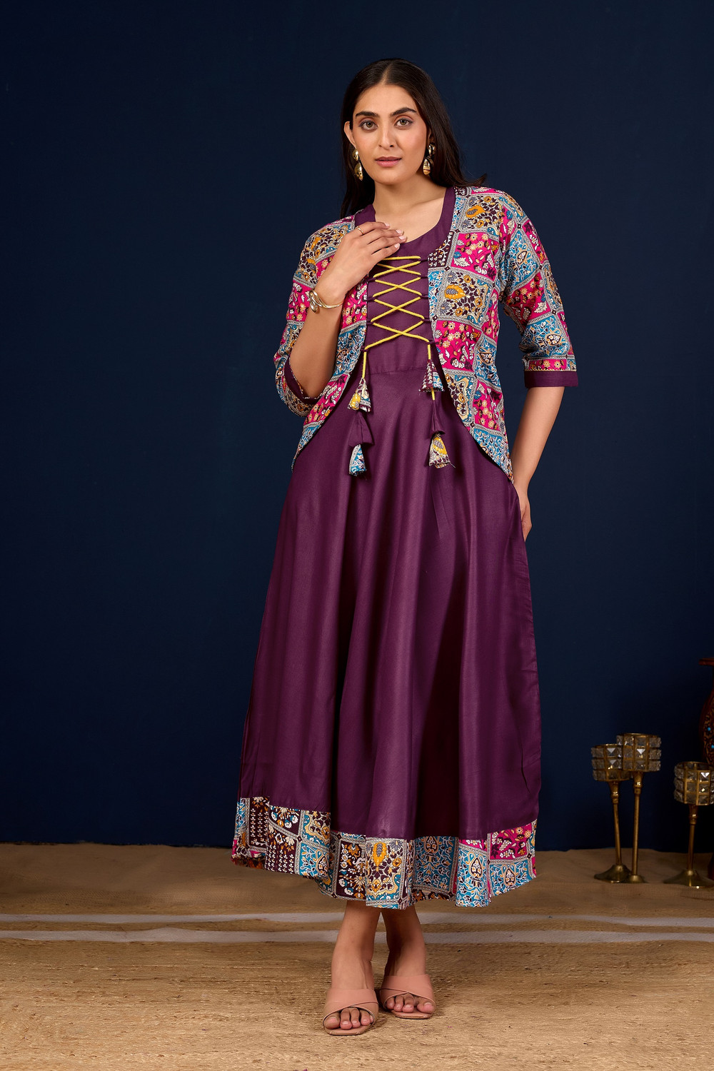 Image of meesorra Women Printed Anarkali Kurta