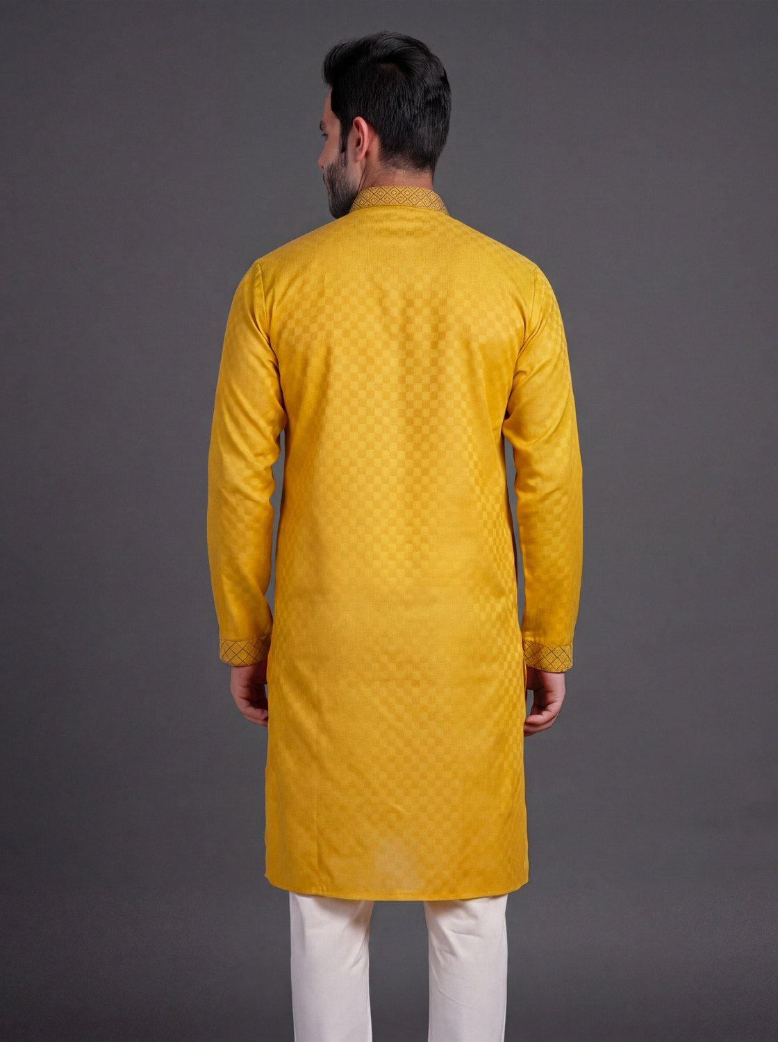 Image of Tibra Collection Men Embroidered Straight Kurta