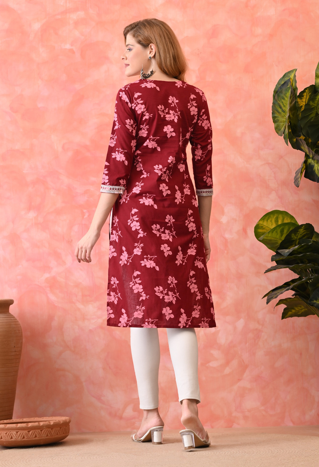 Image of KKOUTFITS Floral Print Pure Cotton Straight Kurta for Women (Maroon)