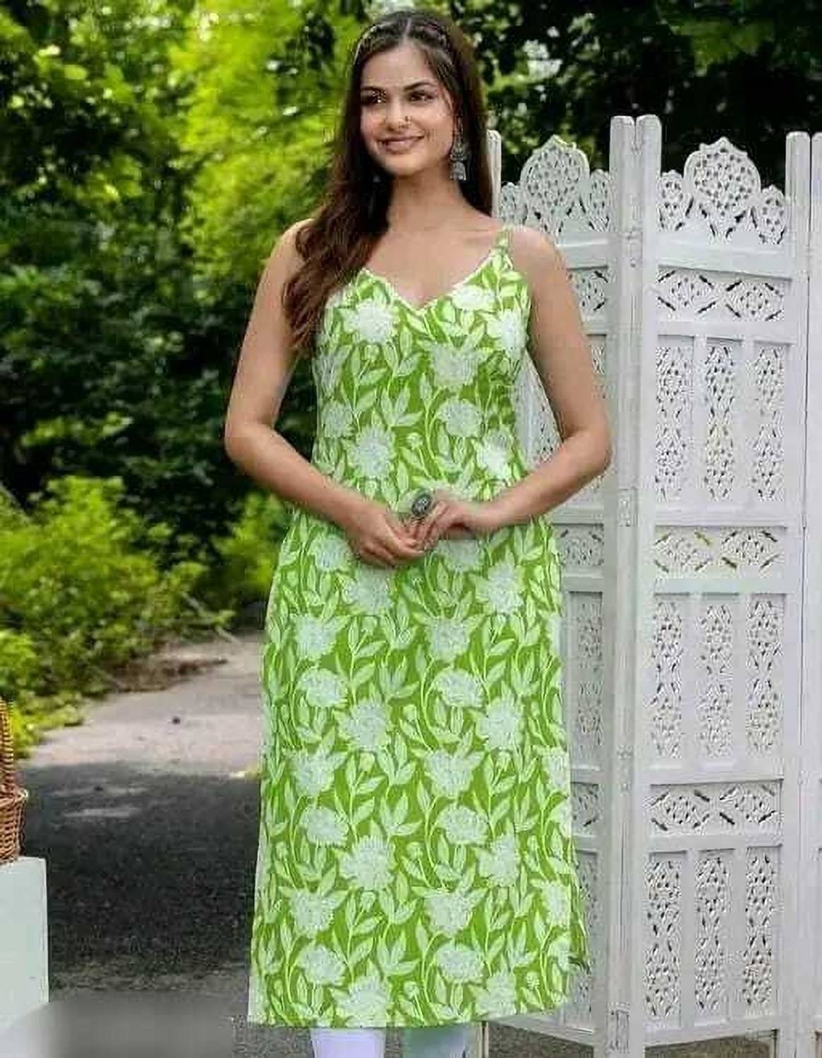 VEDRAJ Women Floral Print Cotton Blend A-line Kurta (Light Green)
