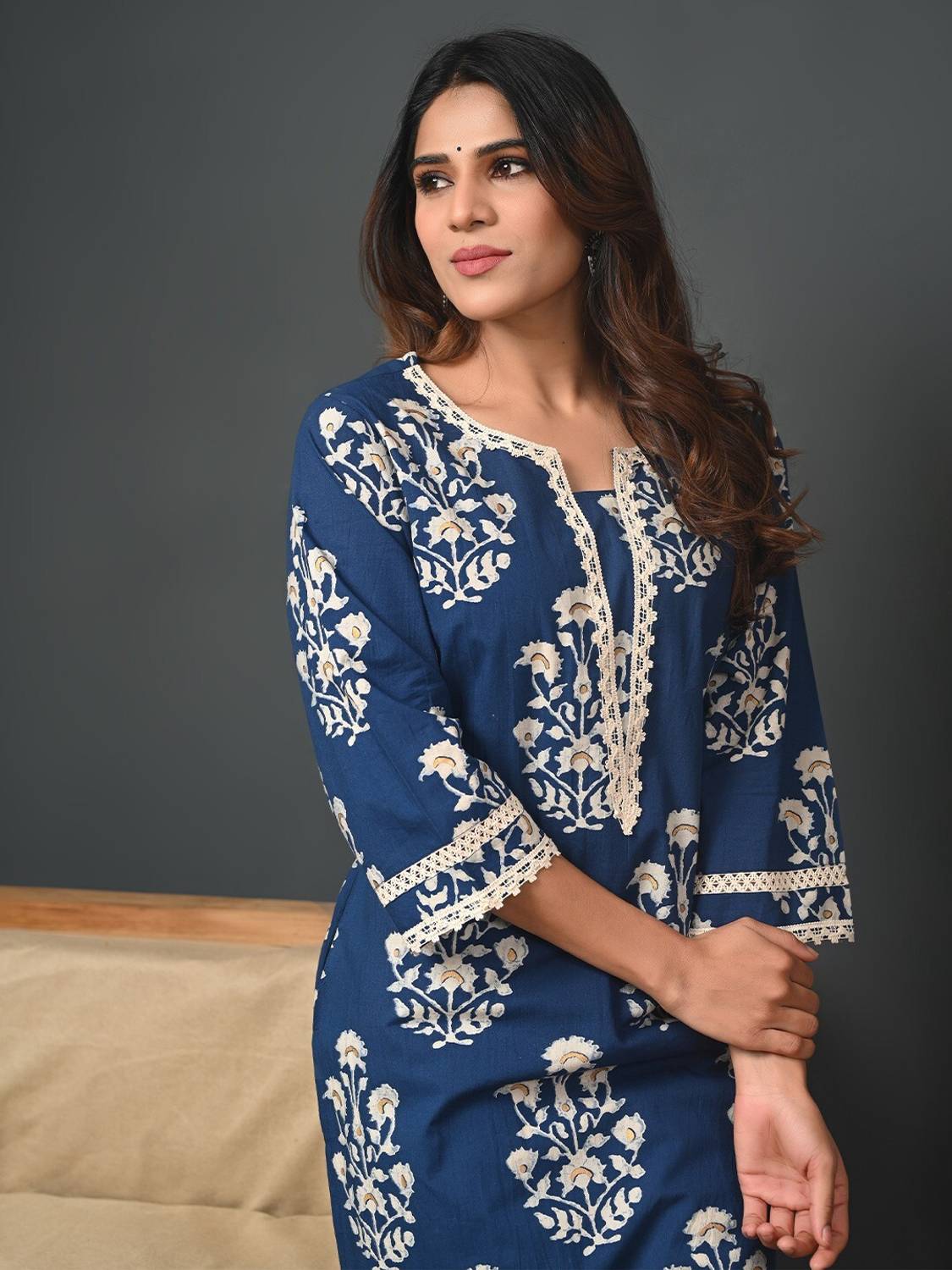 FIRSTRAIN Women Printed Pure Cotton Straight Kurta (Blue)