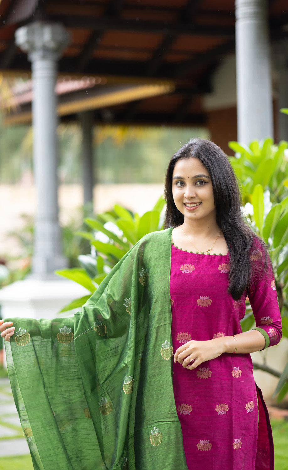 Image of AVSAR TRENDZ Women Kurta Pant Dupatta Set