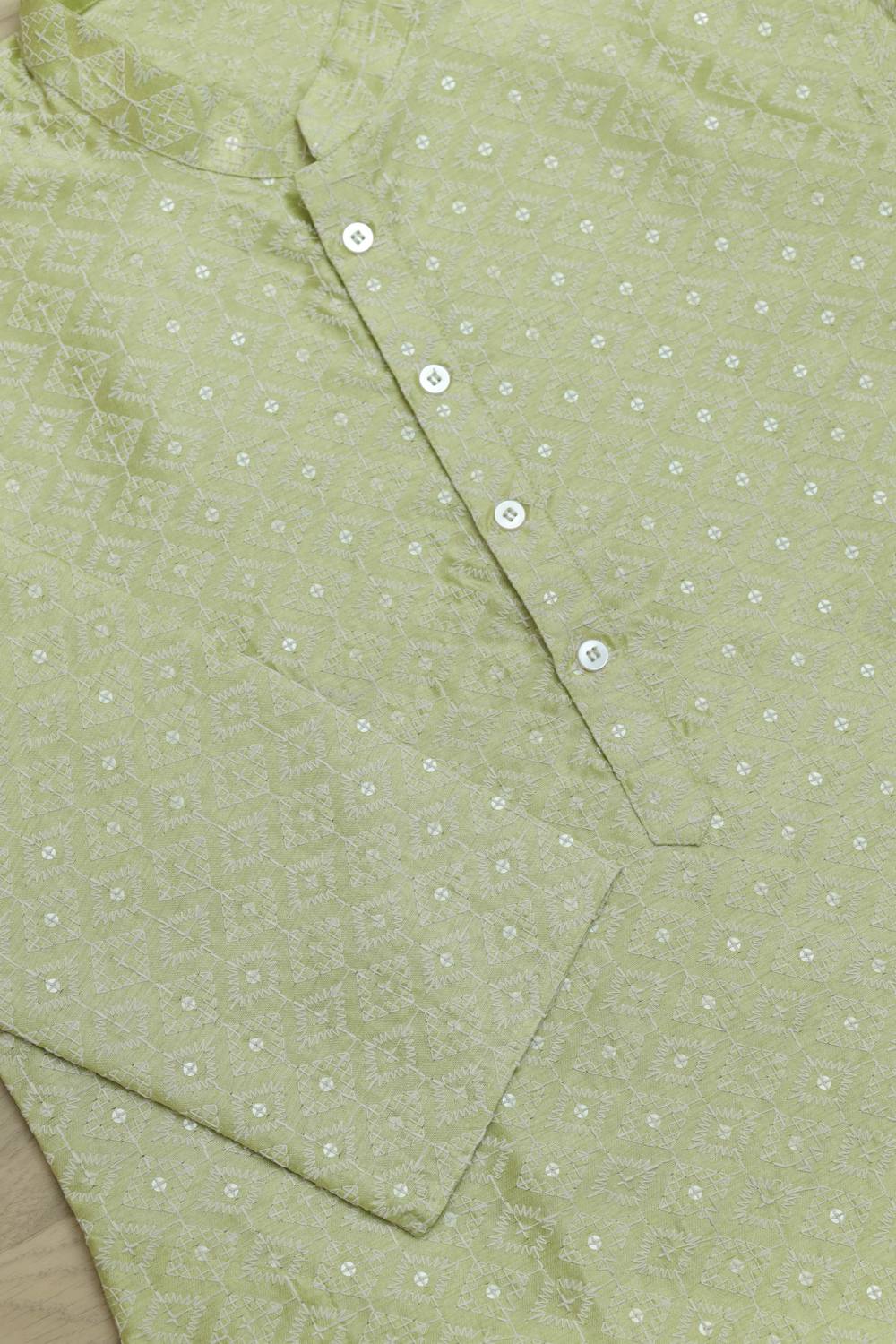 Koshin Men Embroidered Straight Kurta Green - Image 2