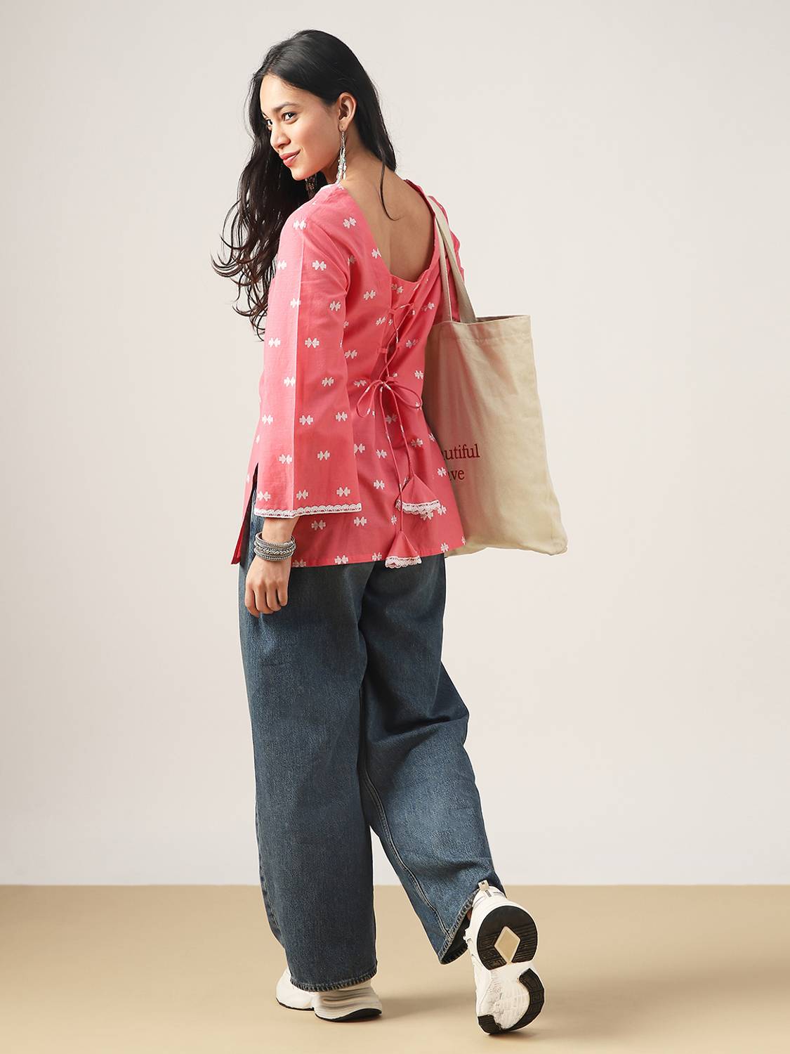 BKApparels Women Pink Printed Straight Kurta
