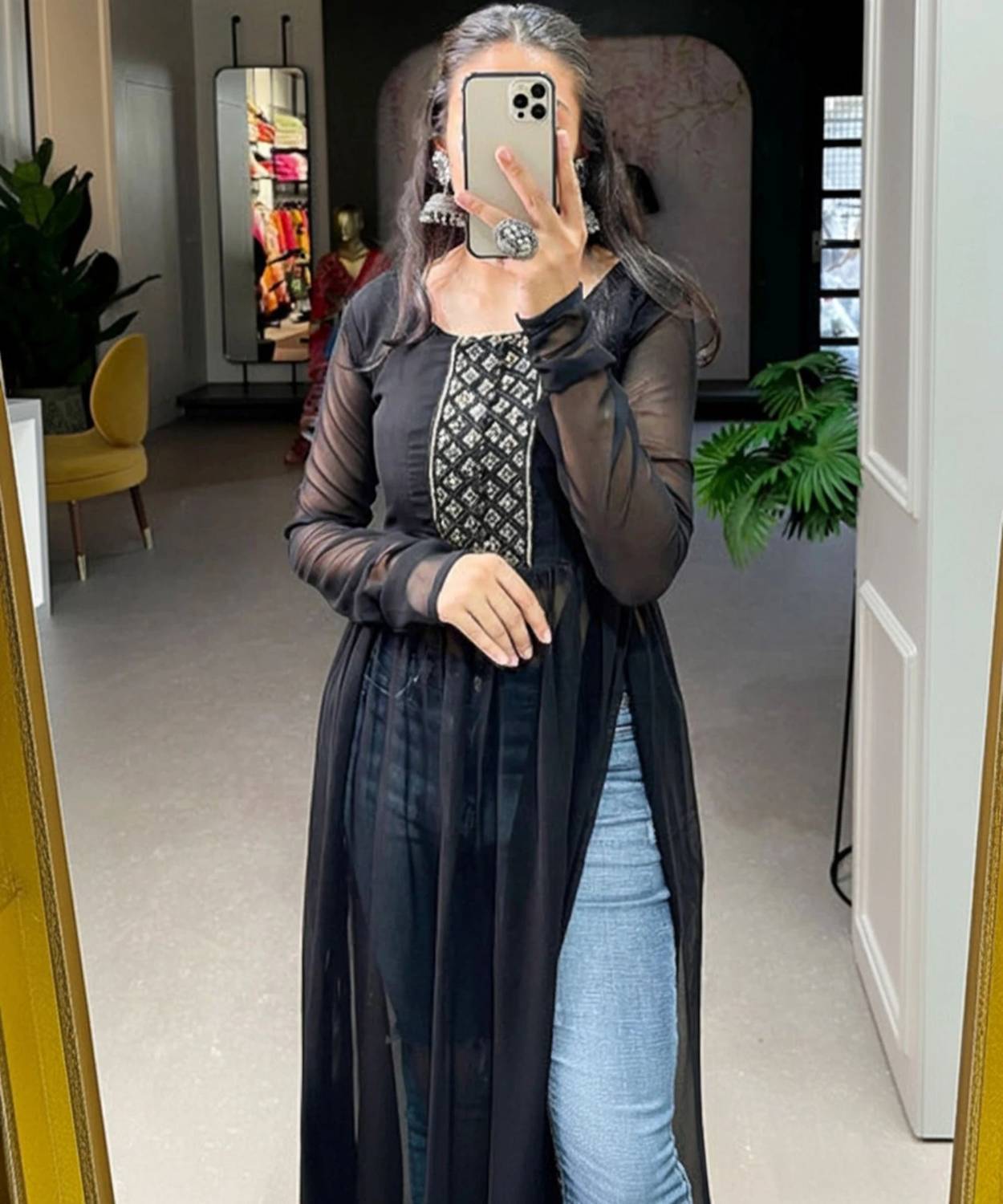 febmetro sales Women Embroidered Georgette Straight Kurta (Black)