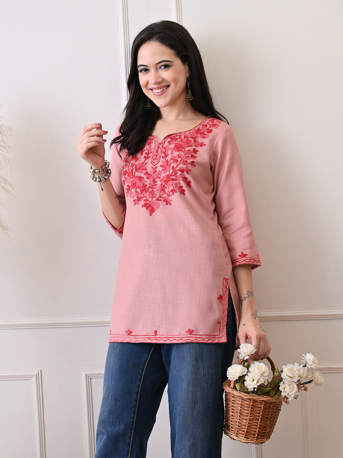 Image of Akshatani Women Embroidered Straight Kurta