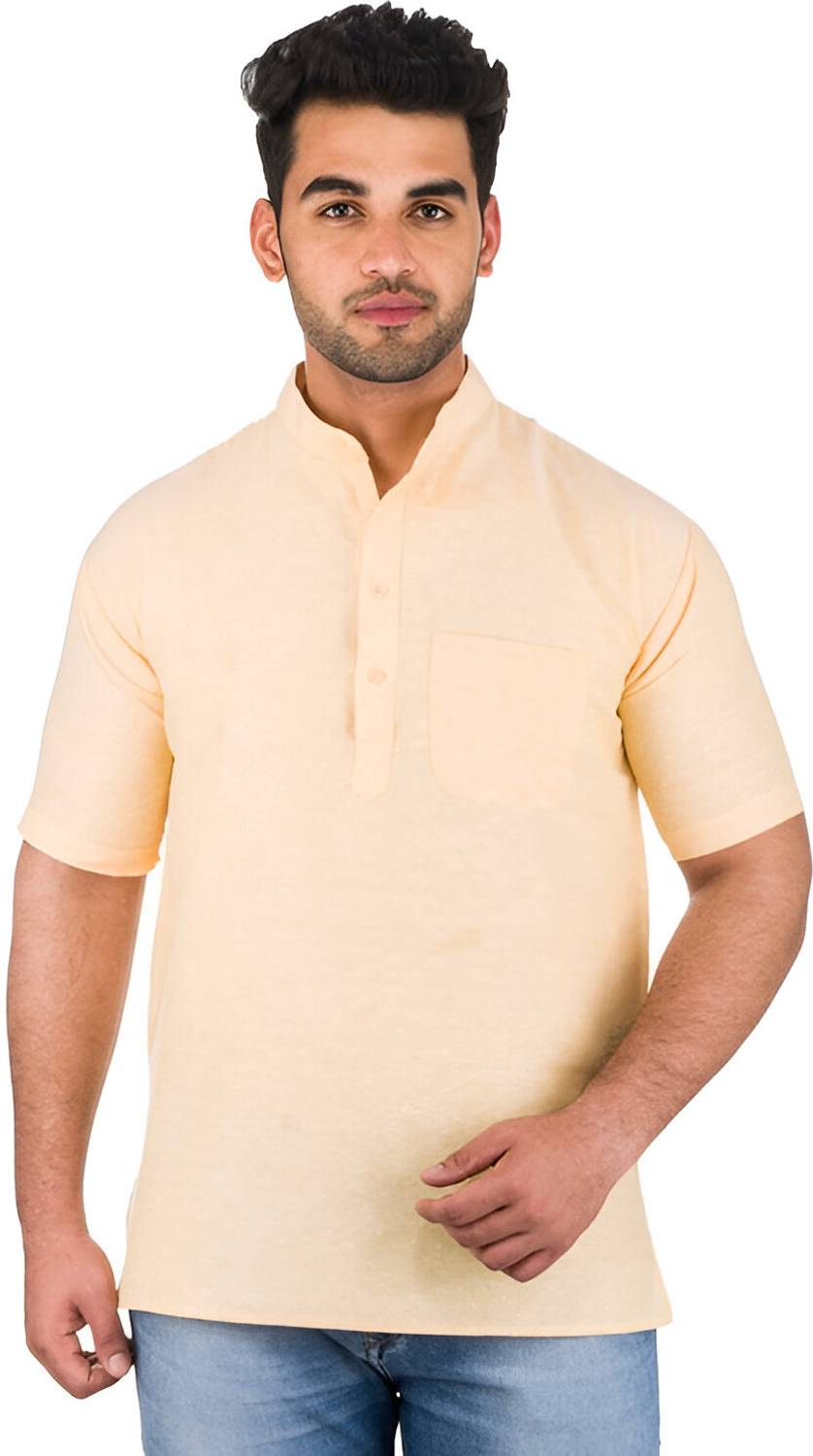 Aaryavar Men Solid Straight Kurta