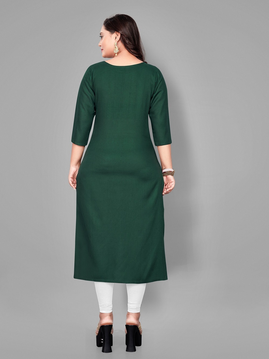 Image of Hetsa Women Embroidered A-line Kurta