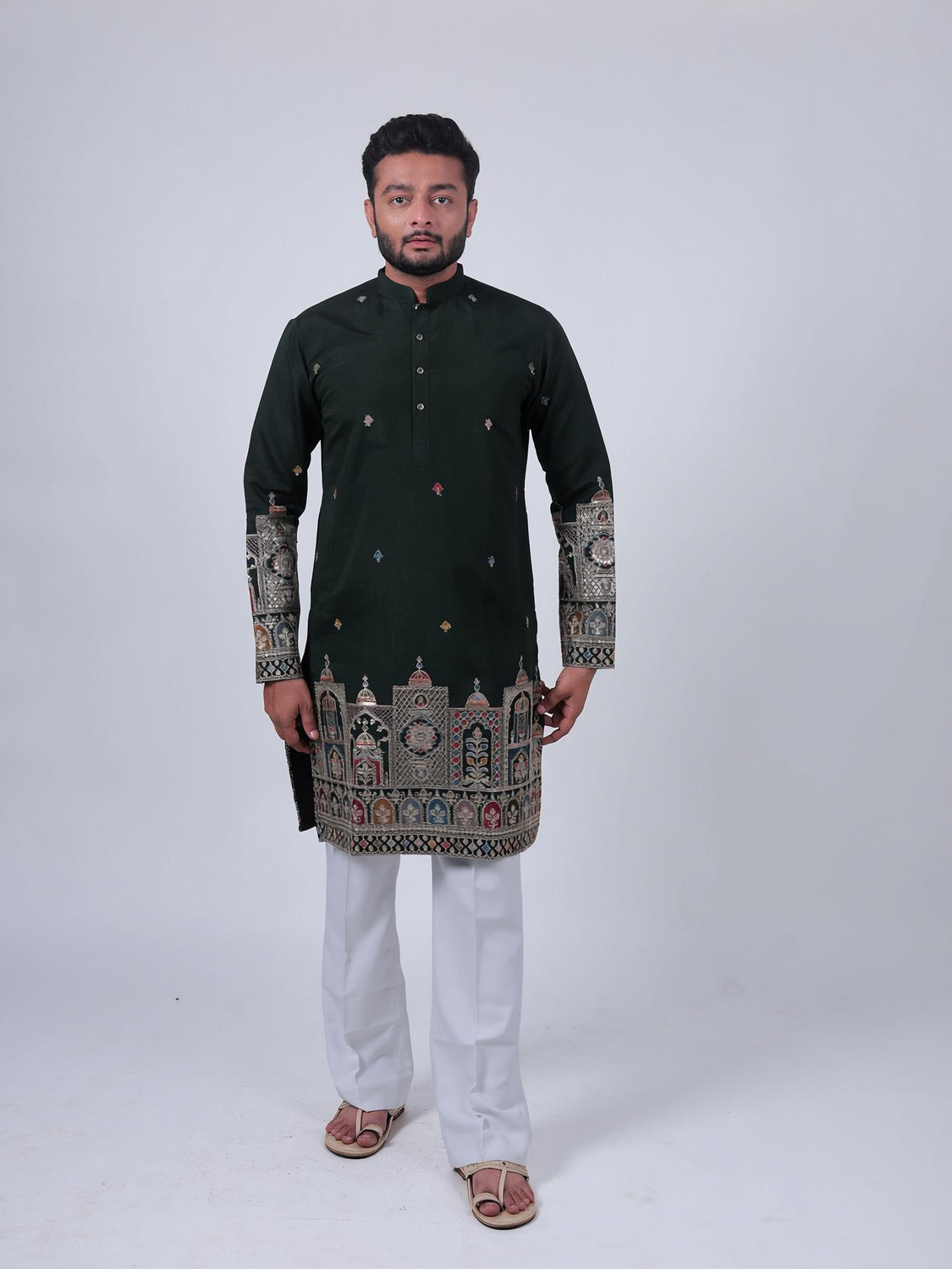 Image of Varbandhan Men Embroidered Straight Kurta