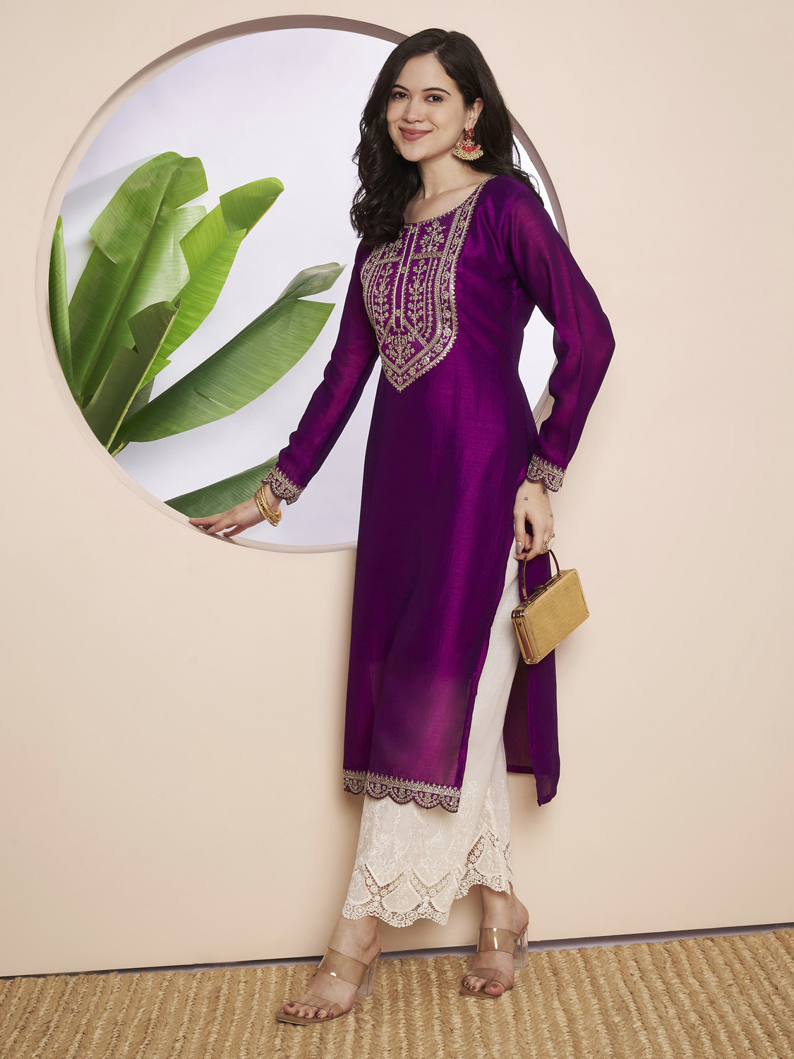 Image of HOUSE OF SETHIA Women Embroidered Straight Kurta