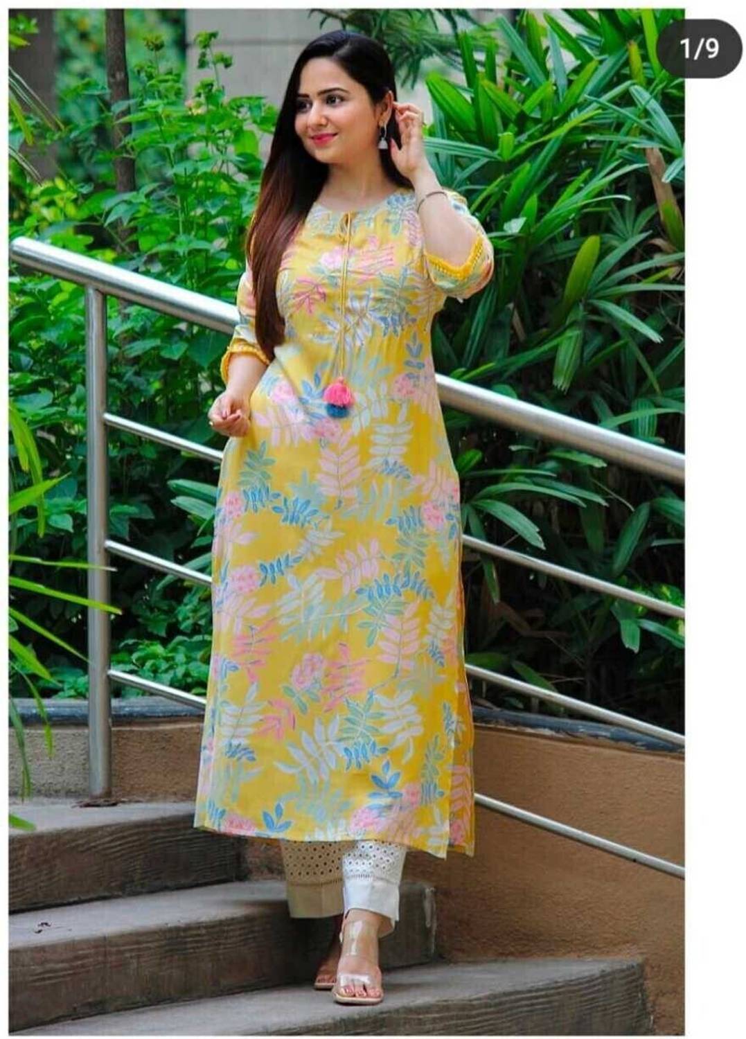 Sa Rasa Women Printed Viscose Rayon Straight Kurta (Multicolor)