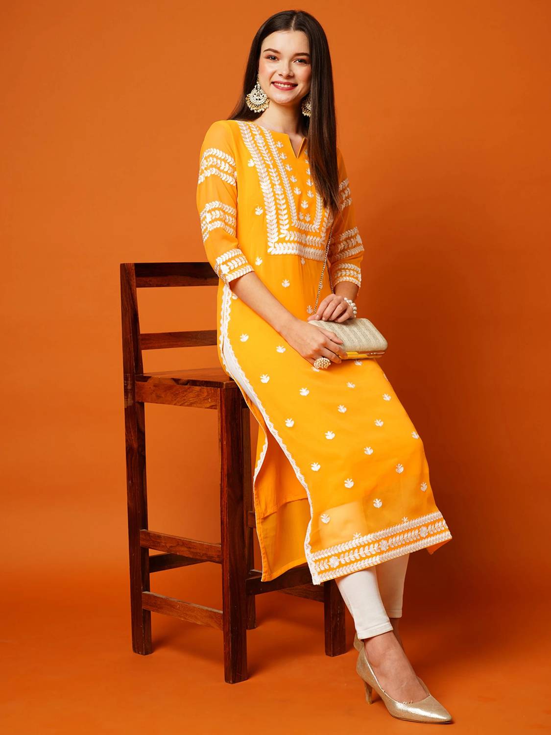 anushansa Women Embroidered, Self Design Viscose Rayon Straight K