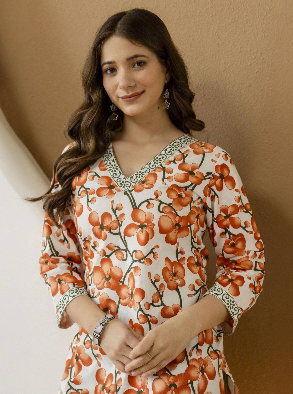 AHMI Women Printed Straight Kurta
