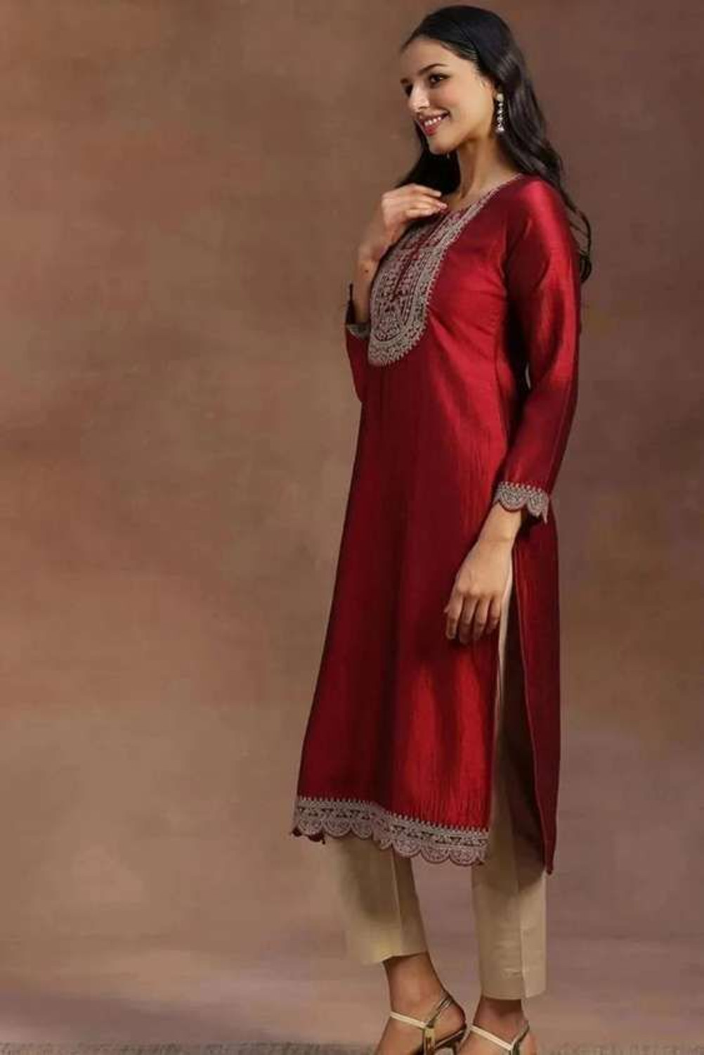 Image of NARACHI TEXWORLD Women Embroidered A-line Kurta