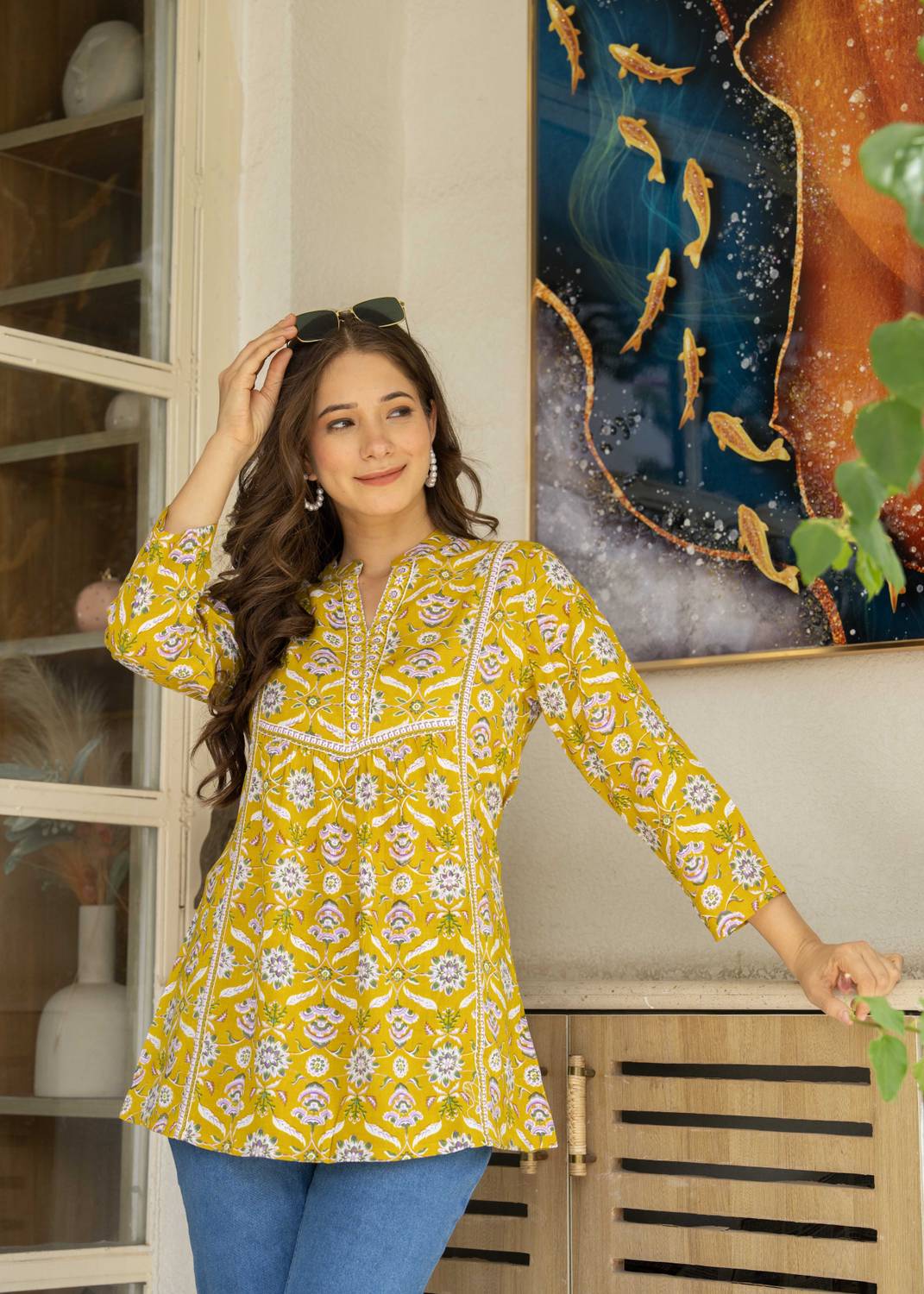 DORIYA Women Floral Print Cotton Blend Straight Kurta (Yellow)