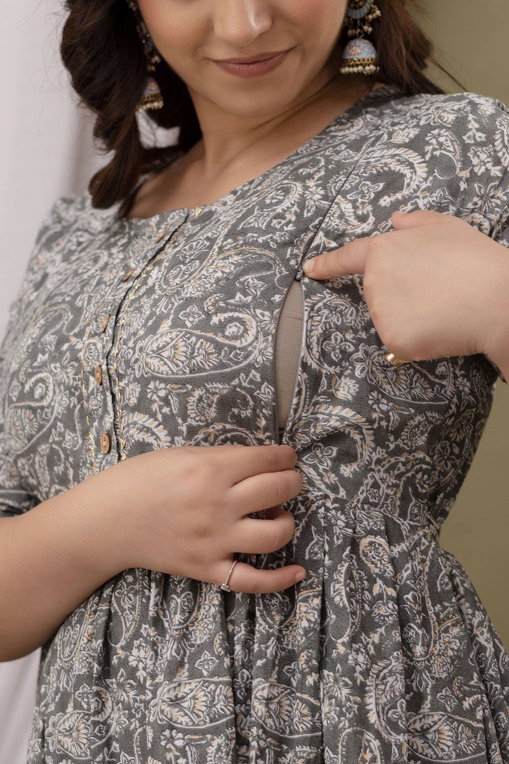 BHATRAS Women Printed Viscose Rayon Anarkali Kurta (Grey, Beige,
