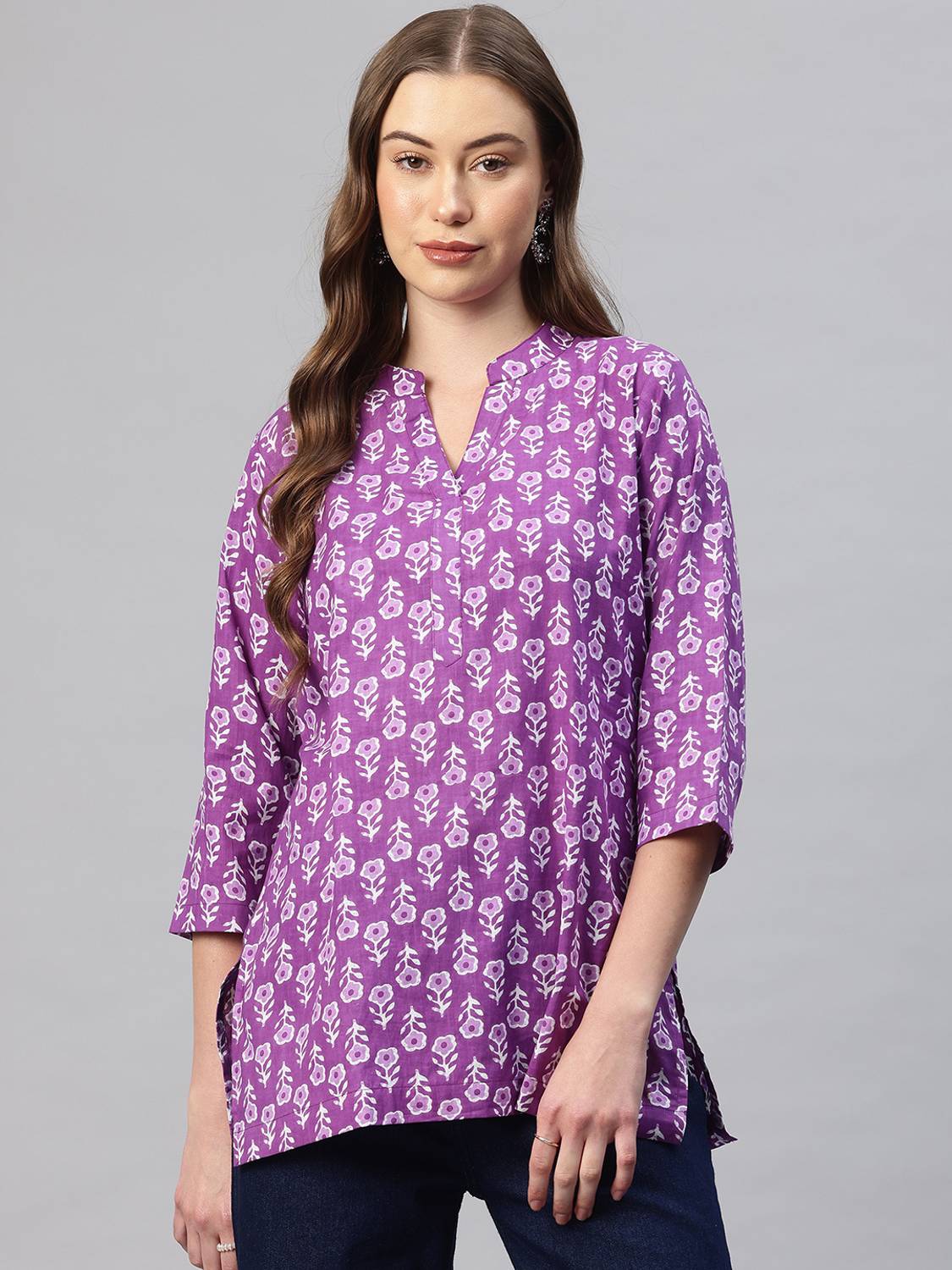 One Femme Women Printed Pure Cotton Straight Kurta (Purple)