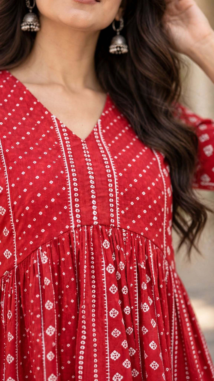 Image of Gvastra Women Printed Flared Kurta