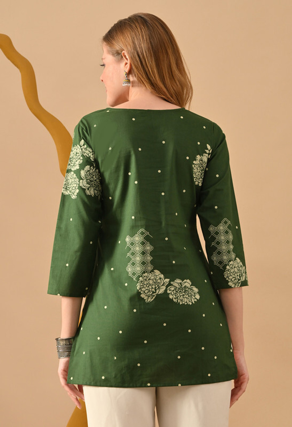 Image of PEROWA Women Printed Straight Kurta