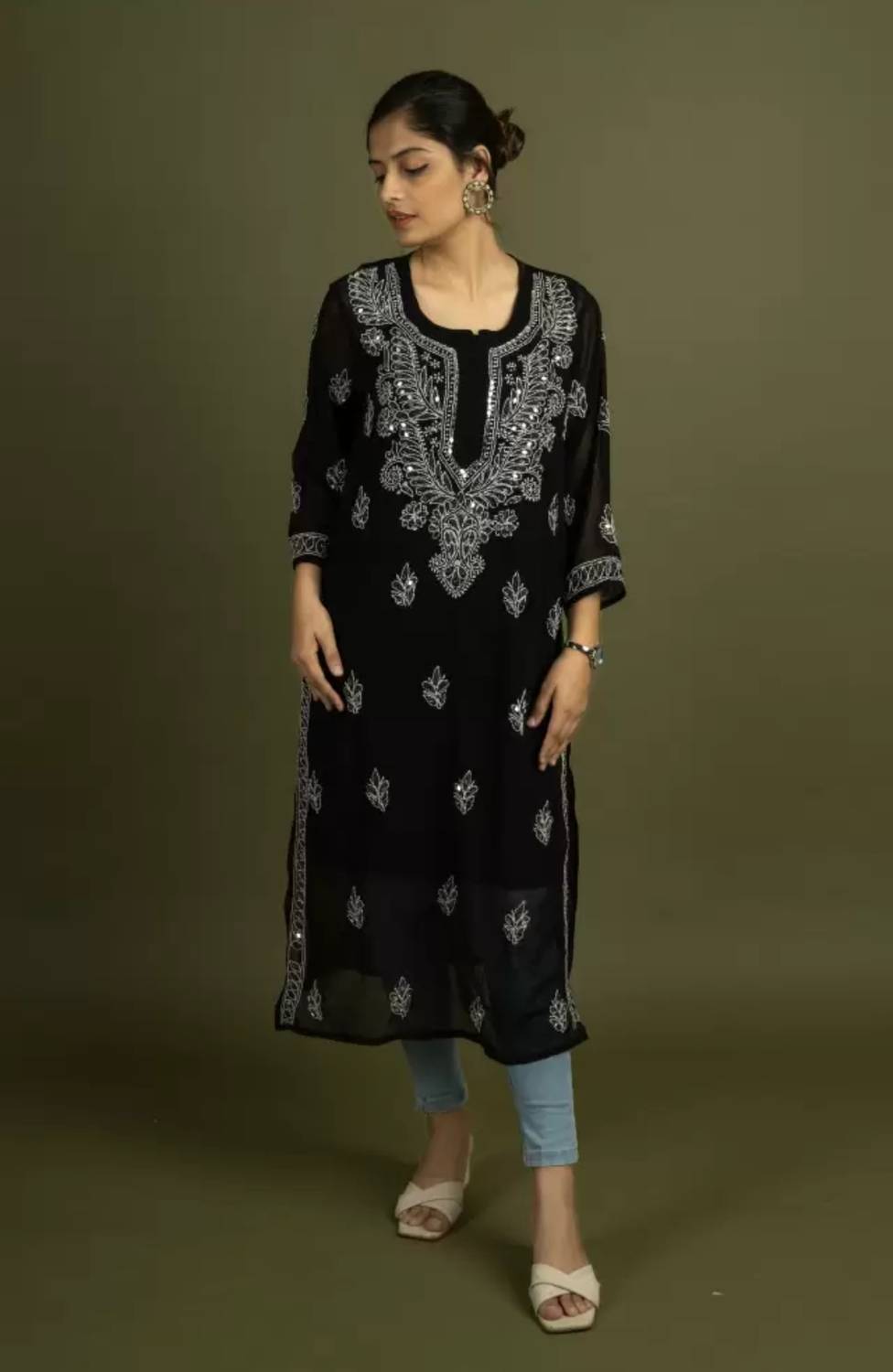 ZA chikankari Women Chikan Embroidery Georgette Straight Kurta (B