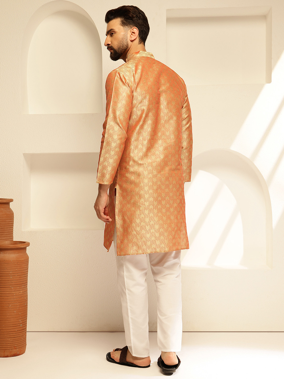 Image of SOJANYA Men Woven Design Straight Kurta