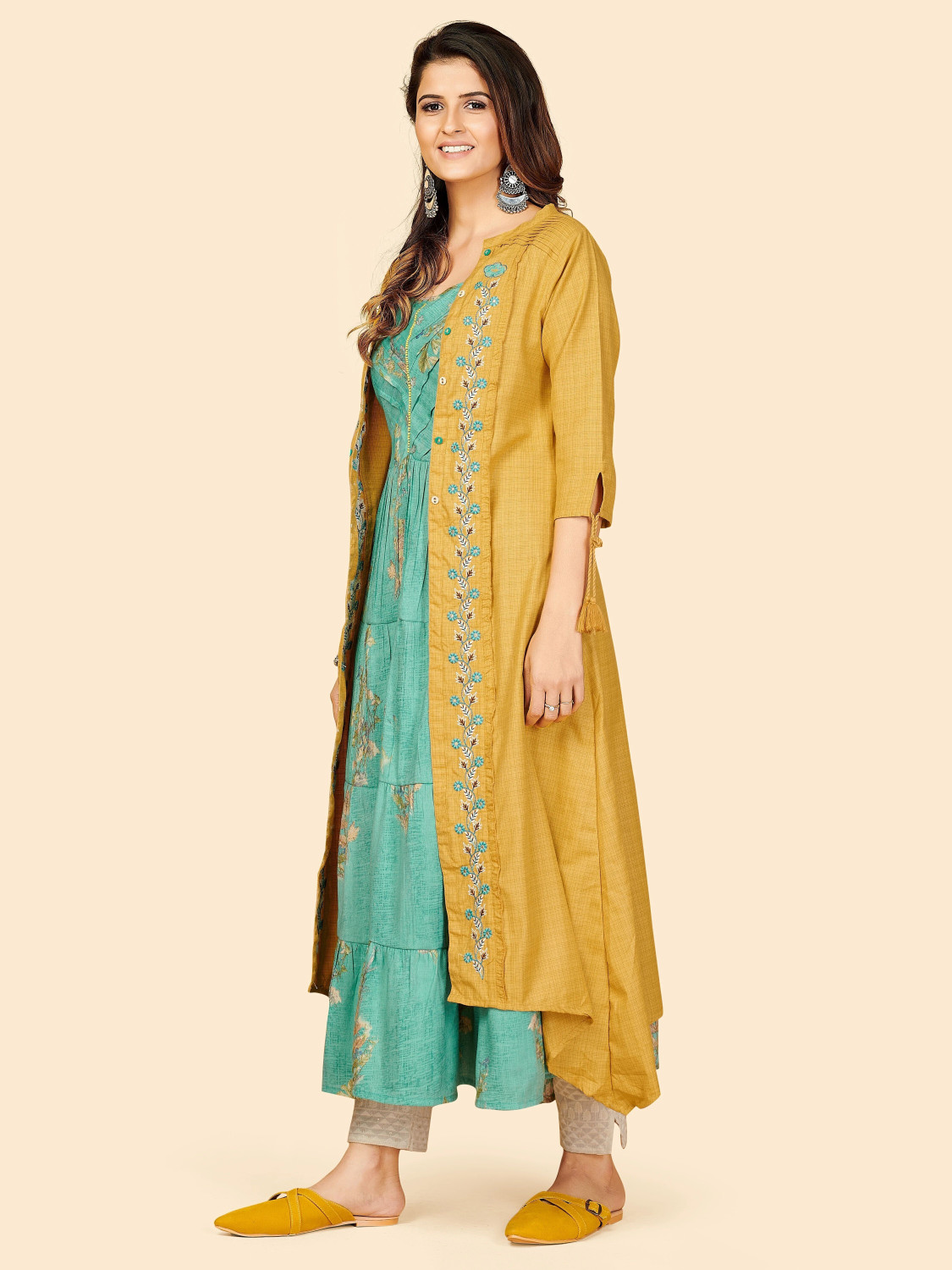Image of VBUYZ Women Embroidered Anarkali Kurta