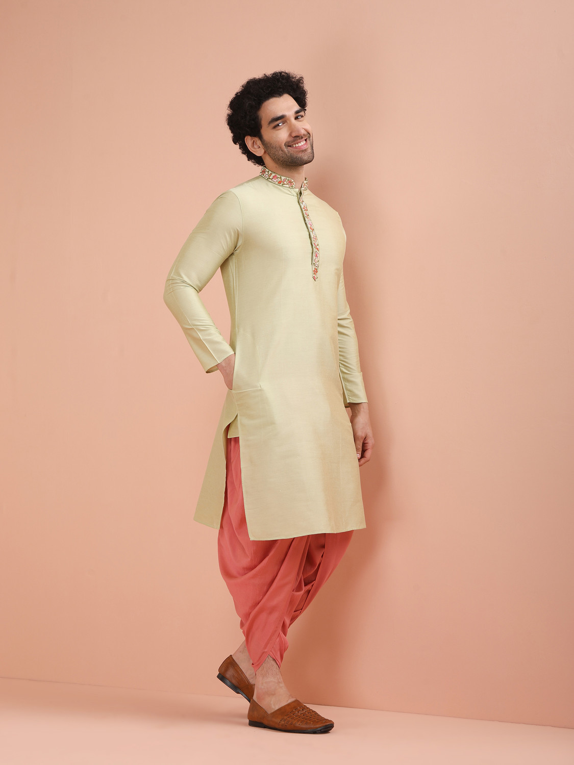 Image of Kisah Solid Silk Blend Straight Kurta for Men (Beige)