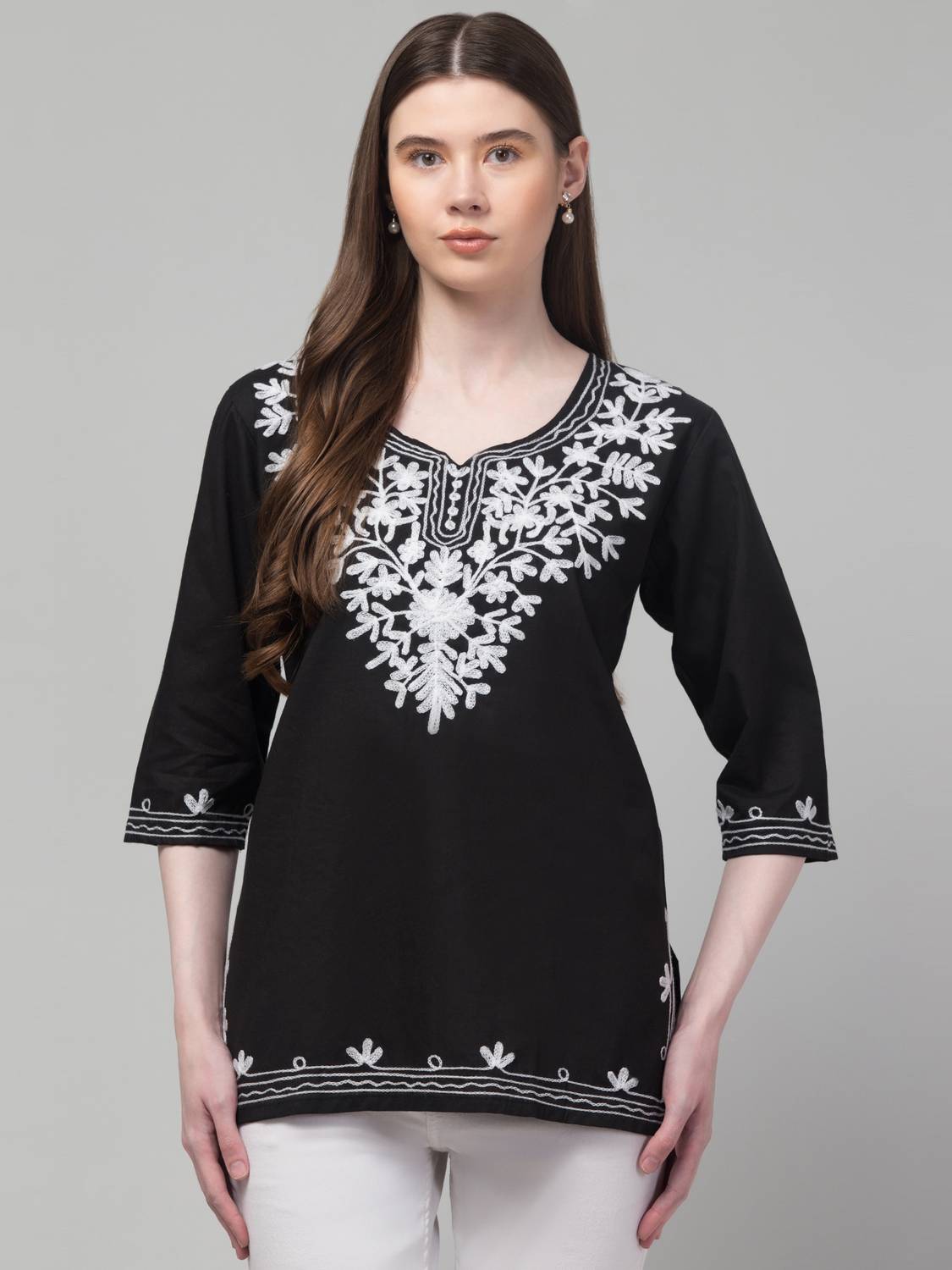 CROWN KING GARMENTS Women Embroidered Pure Cotton Straight Kurta