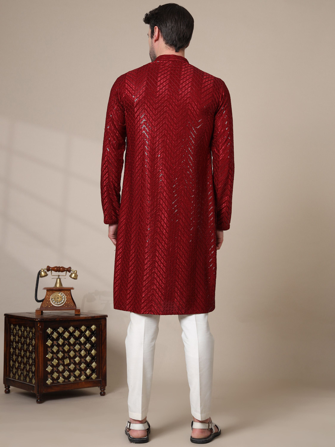 Image of ADHIRAJAN Men Embellished Straight Kurta
