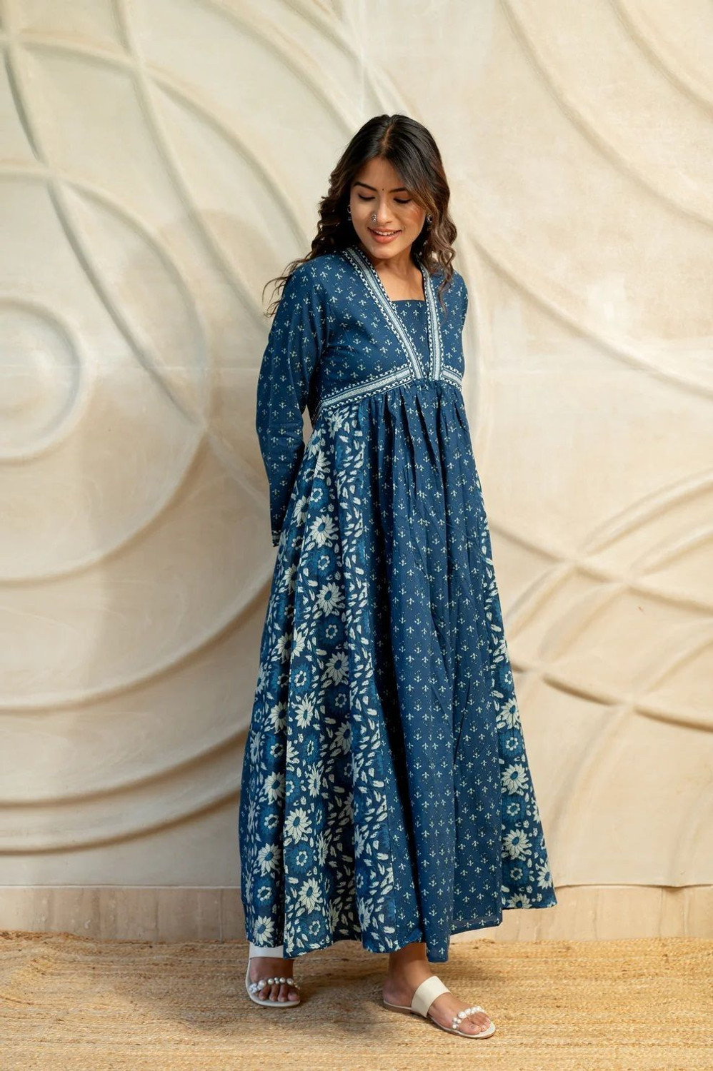 Image of Raghav Silk Studio Women Self Design Straight Kurta