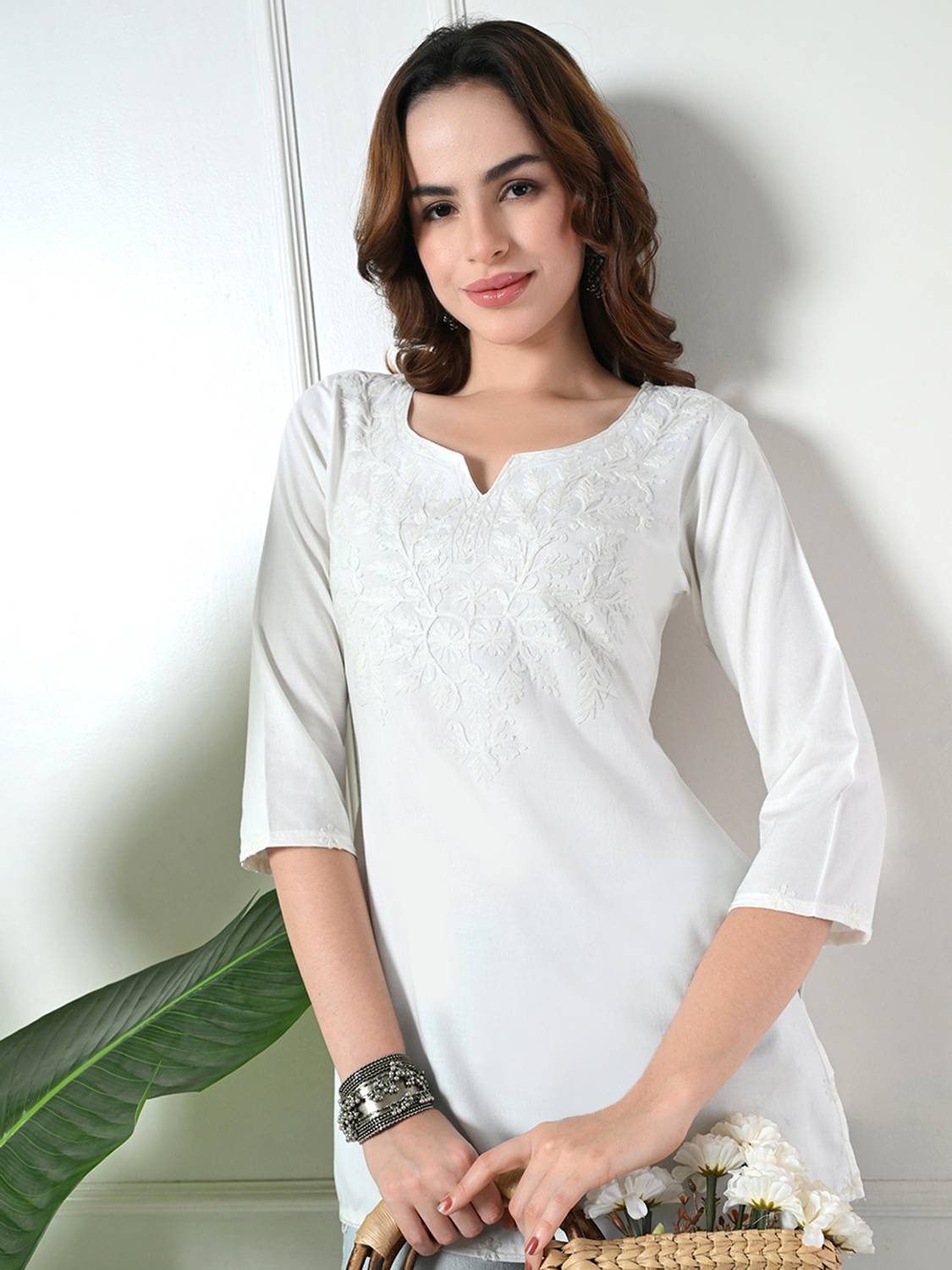 Akshatani Women Self Design Straight Kurta - Image 4