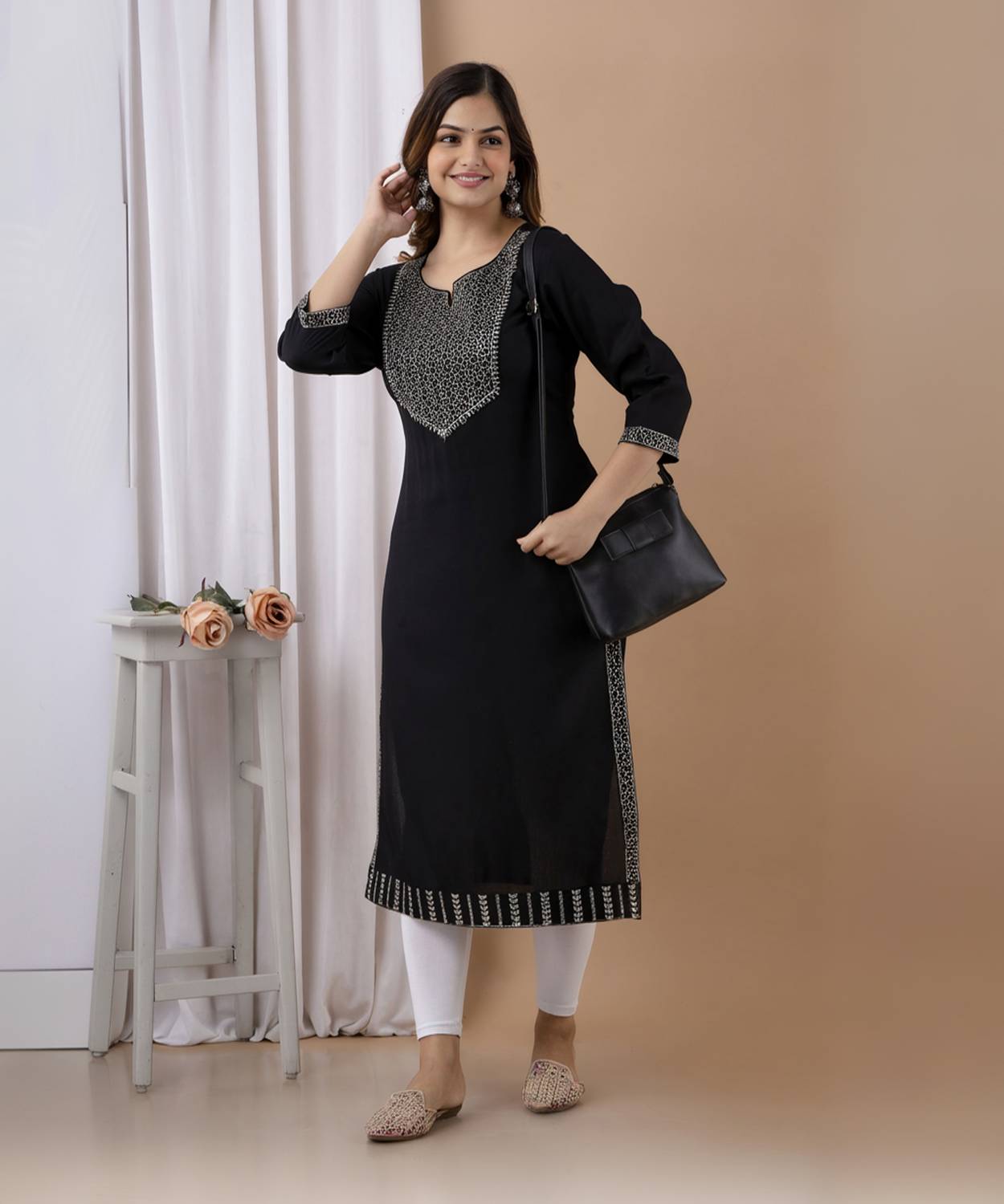 his&her Women Embroidered Viscose Rayon Straight Kurta (Black)