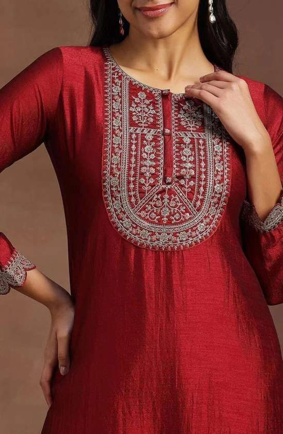 Image of NARACHI TEXWORLD Women Embroidered A-line Kurta