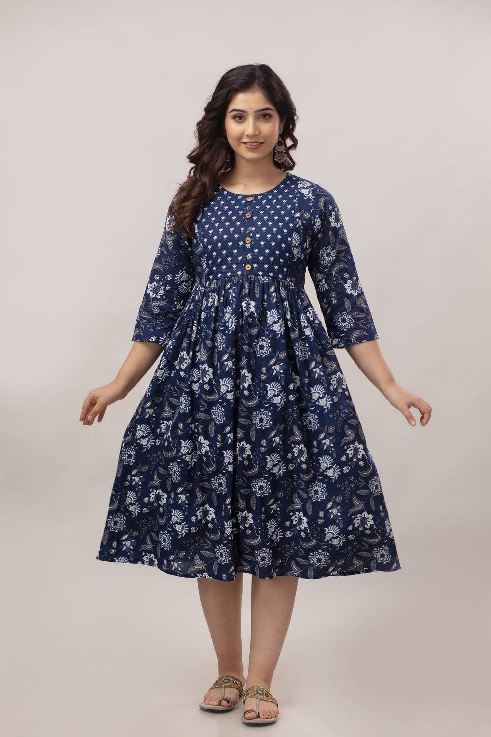 CELEBRAVO Women Floral Print Flared Kurta