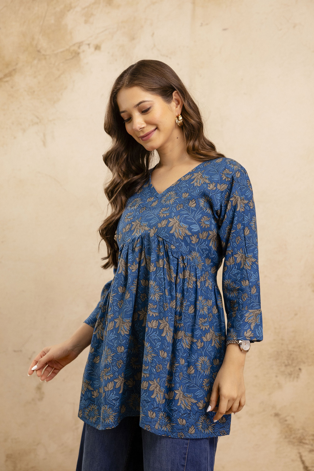 Image of Mialo fashion Women Printed Flared Kurta