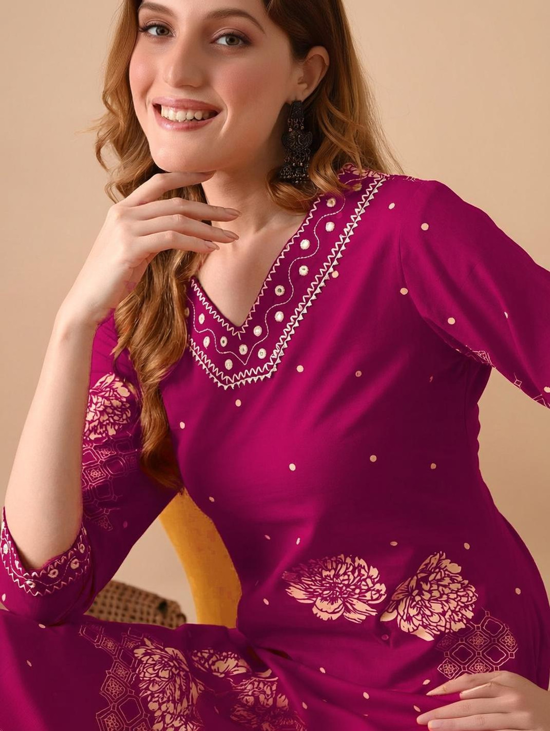 Image of Lerkiza Women Floral Print, Embroidered Straight Kurta