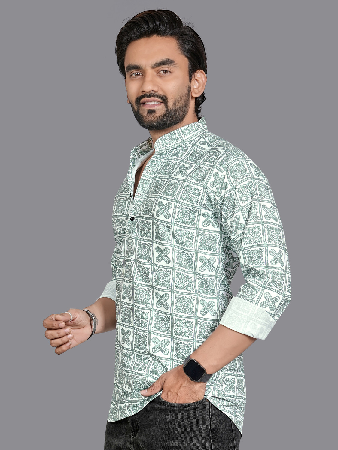 Image of Svatantra Men Printed Straight Kurta