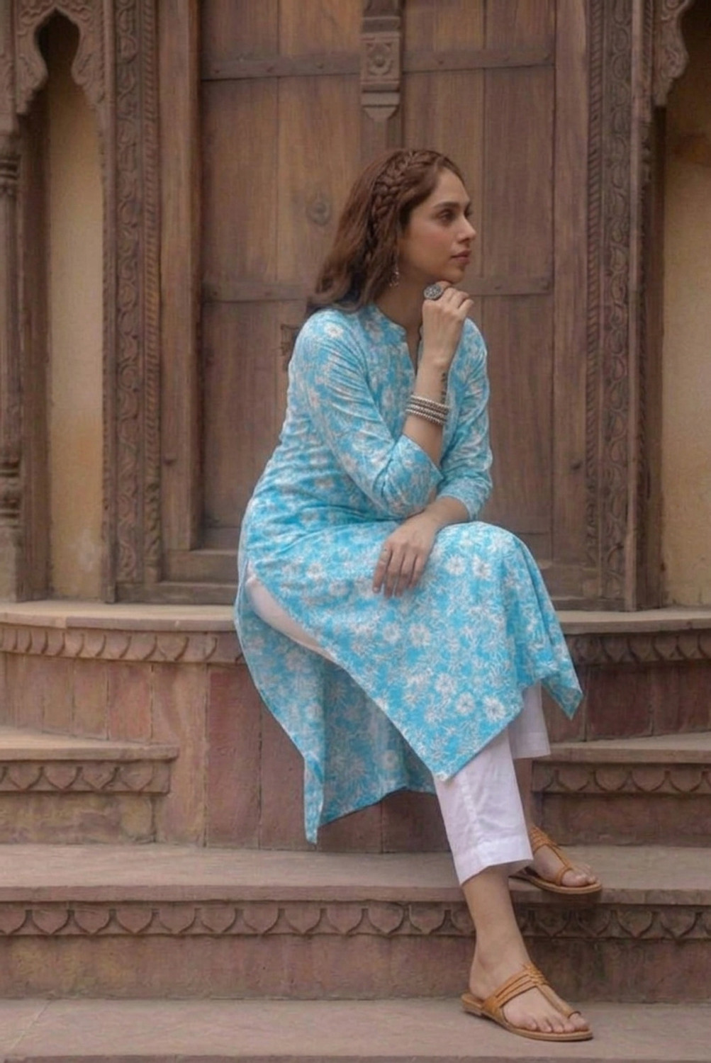 Image of AEESHA COLLECTION Women Printed, Floral Print Frontslit Kurta