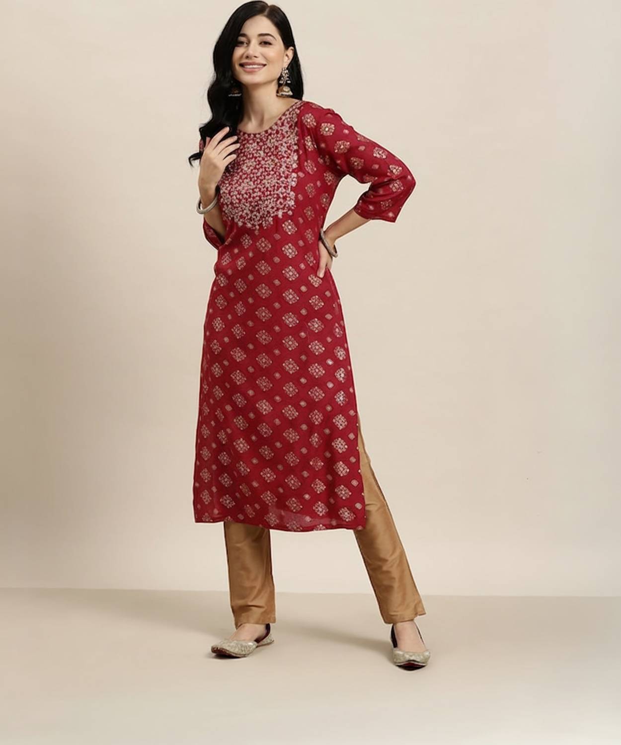 Deepyog Women Printed Viscose Rayon Straight Kurta (Maroon)