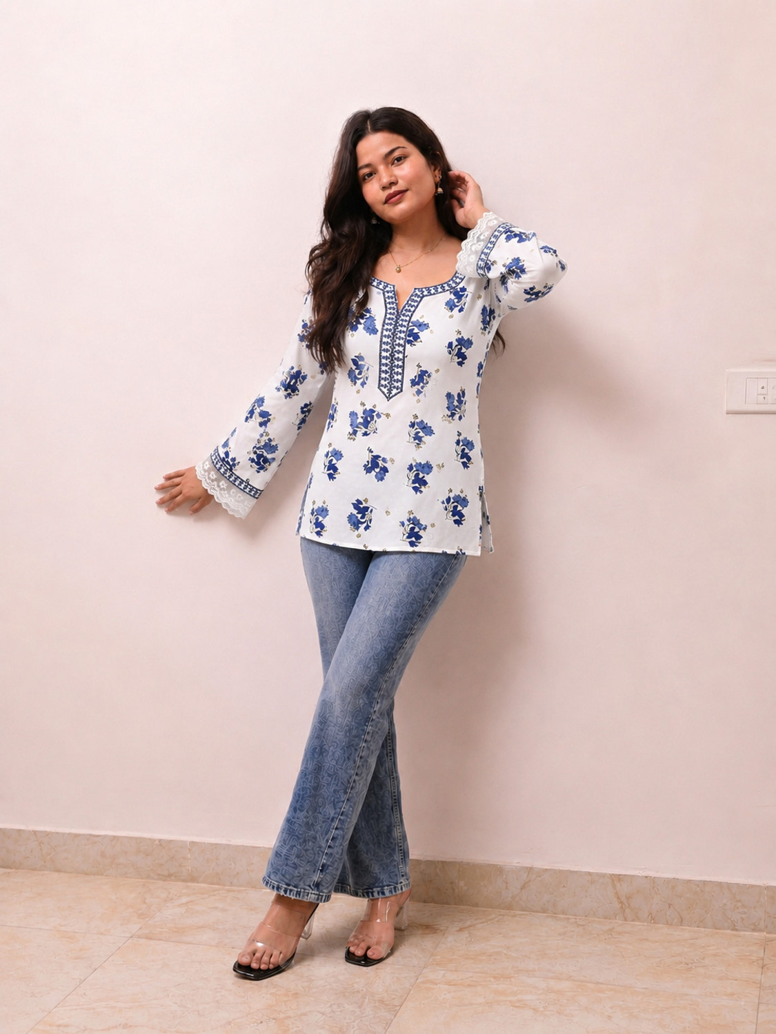 Image of Chafi Collection Women Floral Print Straight Kurta