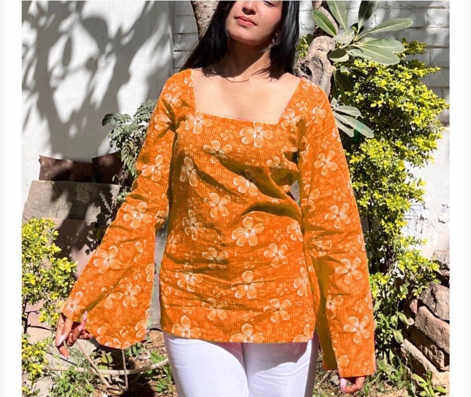 charvi collection Women Floral Print Straight Kurta