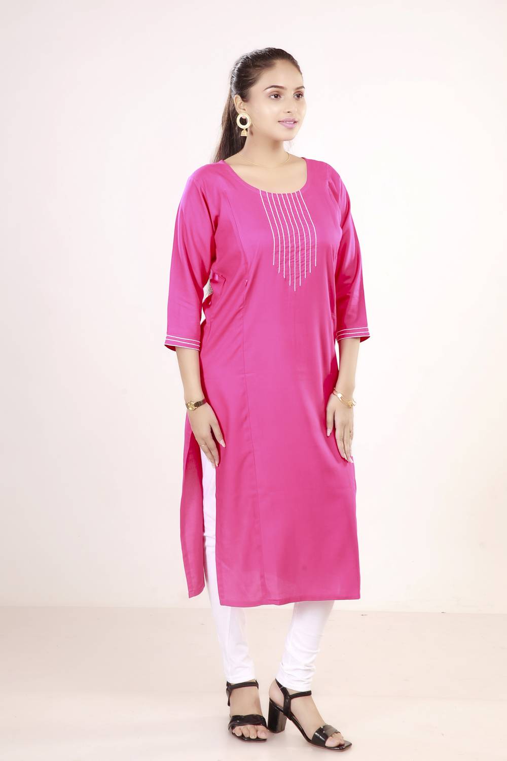 MAHEE TRENDZ Women Chikan Embroidery, Self Design Cotton Rayon St