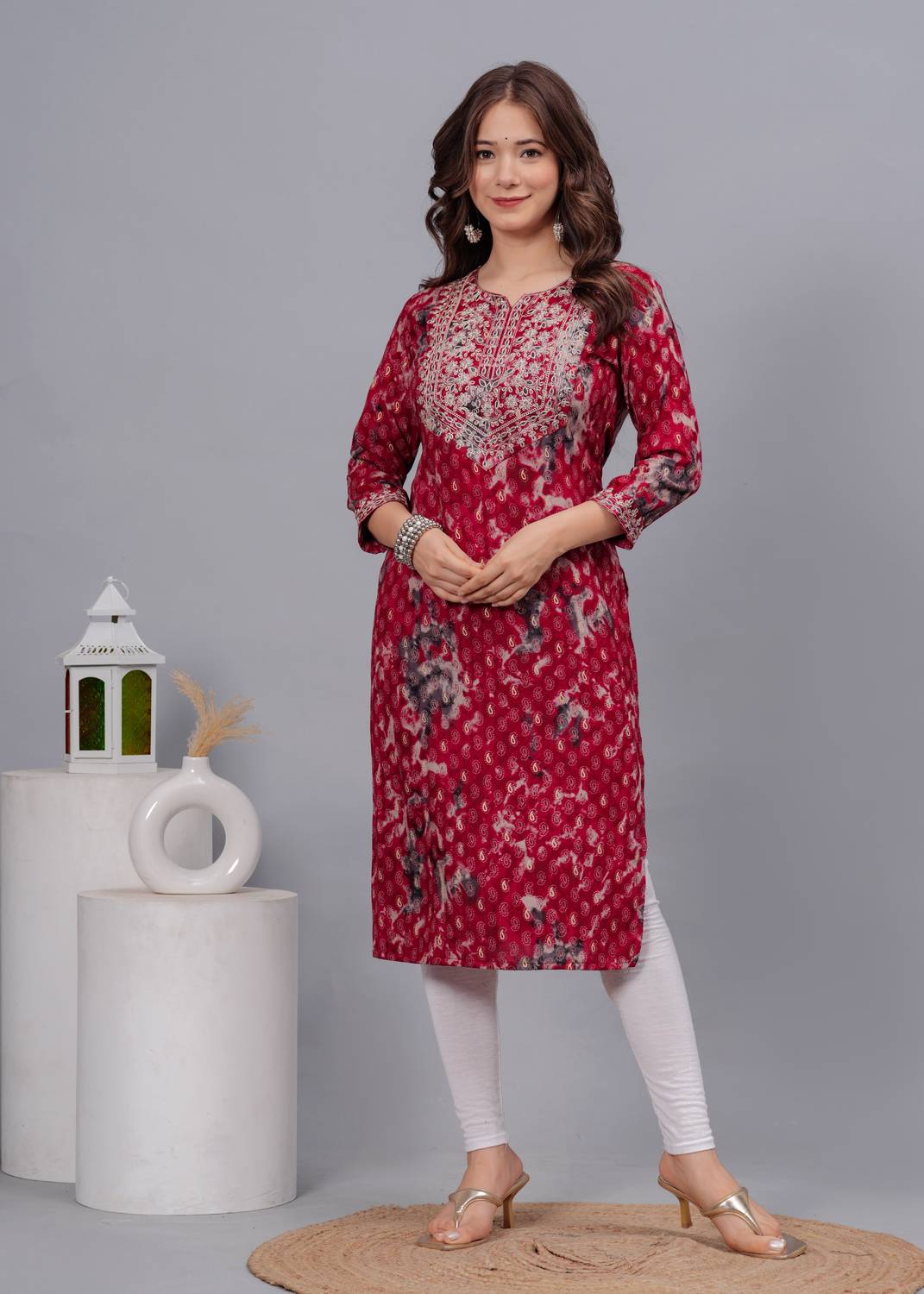 BKApparels Women Chikan Embroidery Viscose Rayon Straight Kurta (