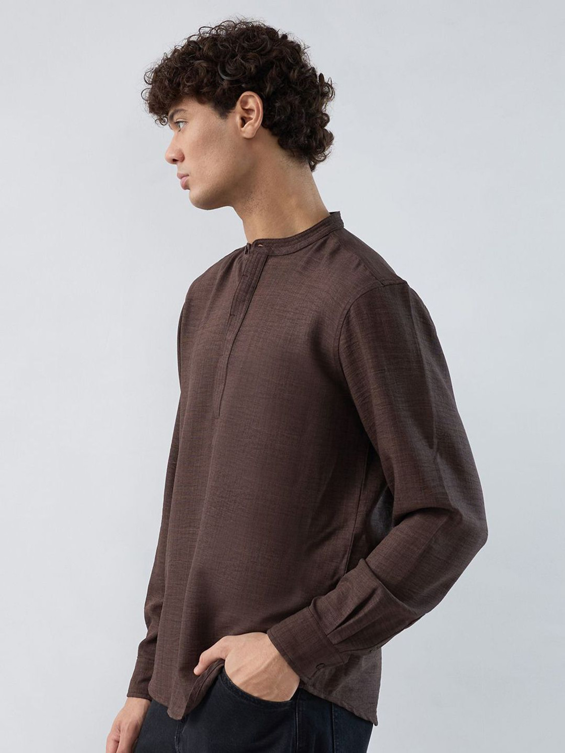 Image of HERE&NOW Men Solid Straight Kurta