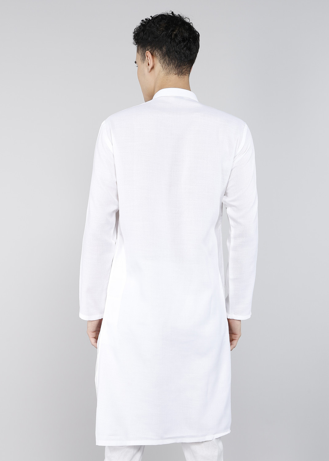 Image of Punya Men Solid Straight Kurta