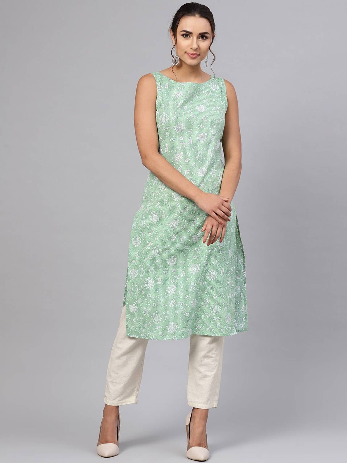 Amudee Fashion Women Floral Print Straight Kurta