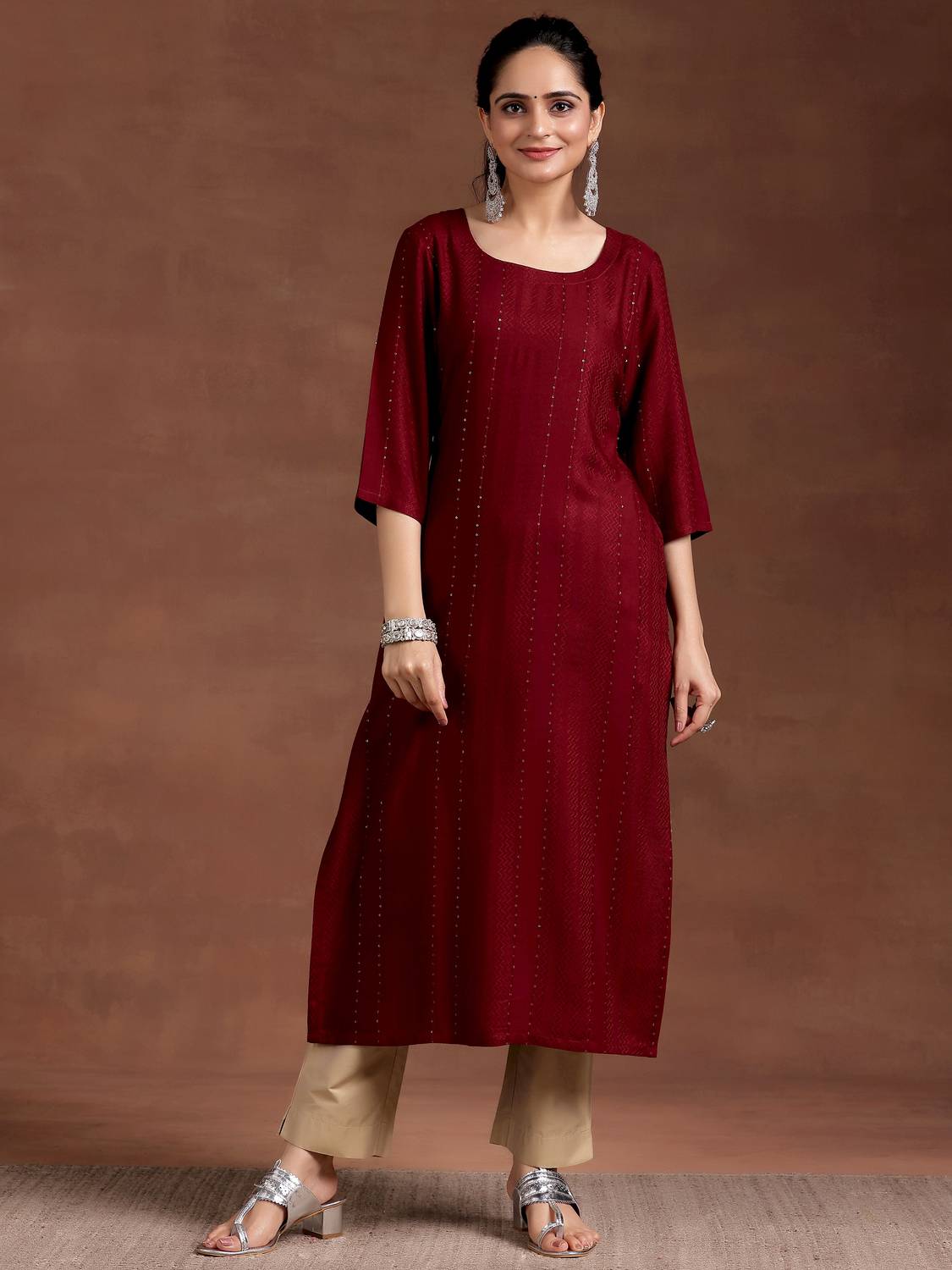 LIBAS Women Embroidered Viscose Rayon Straight Kurta (Red)