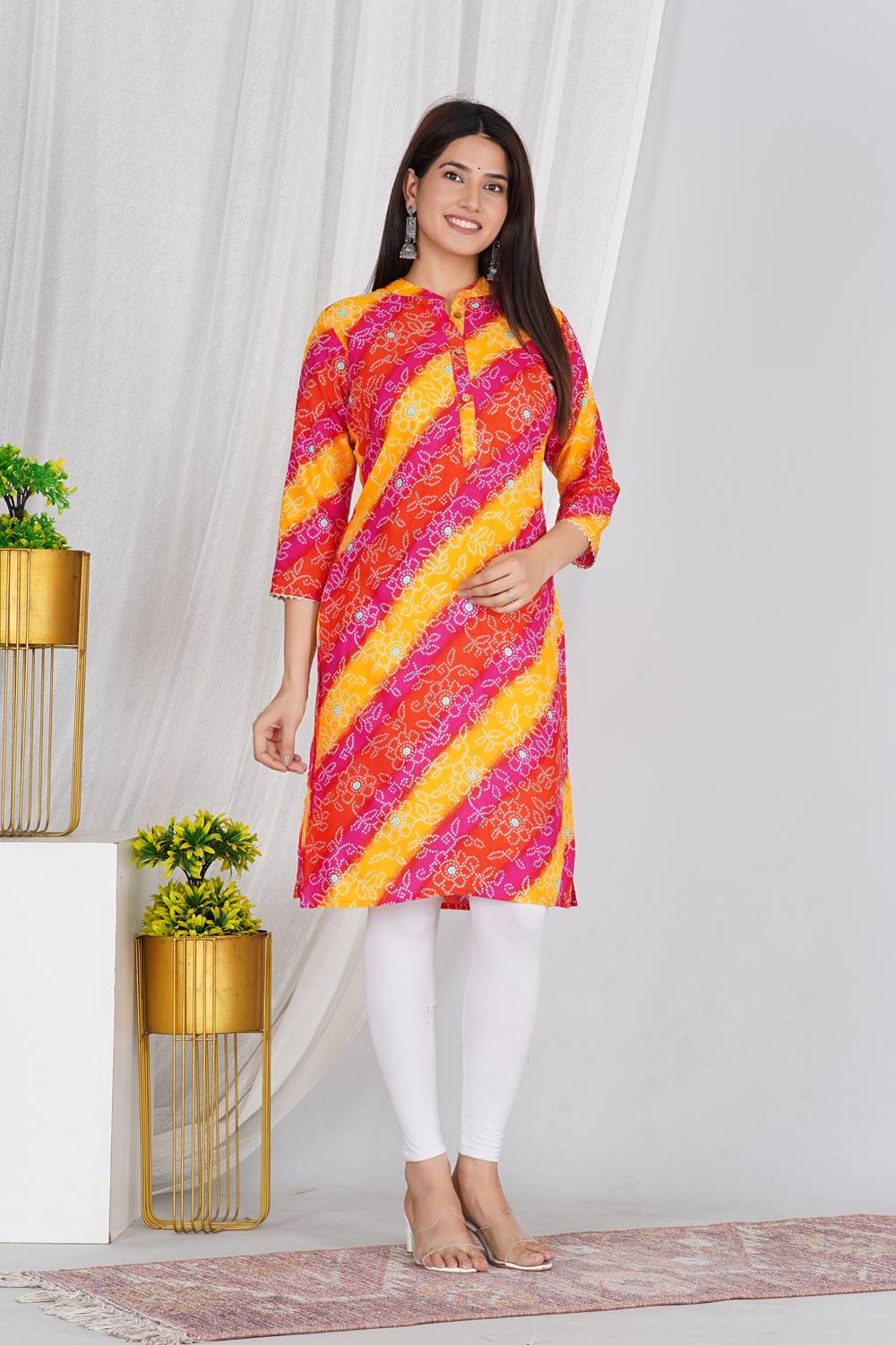 AAKASH Women Bandhani Straight Kurta