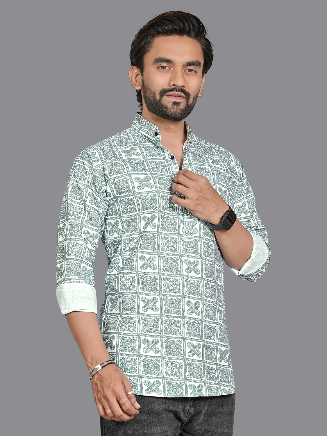 Image of Svatantra Men Printed Straight Kurta