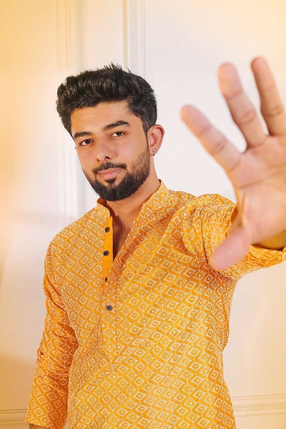 Image of Koshin Men Embroidered Straight Kurta
